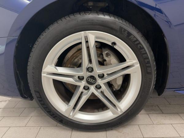 Audi A4 Limousine Advanced 40 TDI qu.S tr. AHK RFK