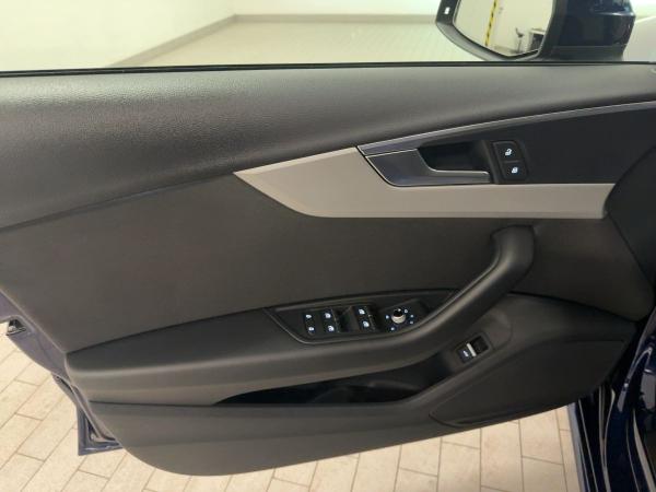 Audi A4 Limousine Advanced 40 TDI qu.S tr. AHK RFK