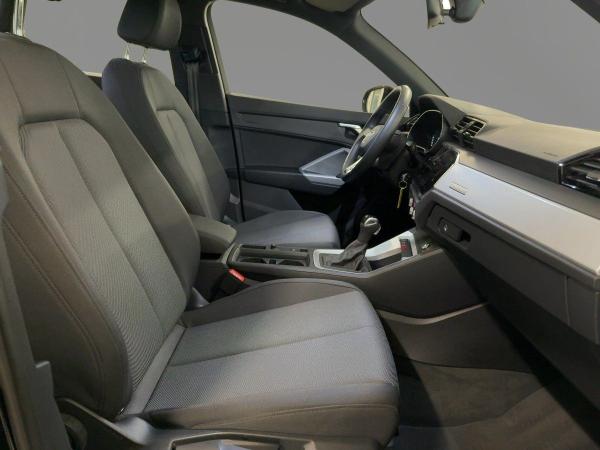 Audi Q3 35 TFSI S tr. AHK LED VIRTUAL PDC