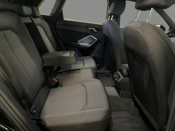 Audi Q3 35 TFSI S tr. AHK LED VIRTUAL PDC