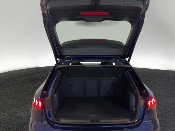 Audi A3 Sportback Advanced 35 TDI S tr. STDHZG RFK