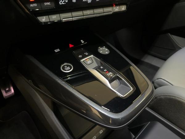 Audi Q4 e-tron Q4 Sportback 50 e-tron qu. RFK NAVI SONOS HUD