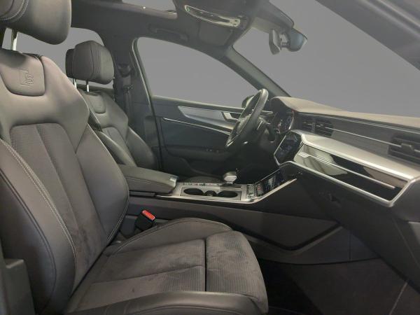 Audi A6 Avant sport 55 TFSI e qu.S tr. AHK MATRIX RFK