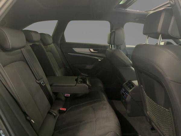 Audi A6 Avant sport 55 TFSI e qu.S tr. AHK MATRIX RFK