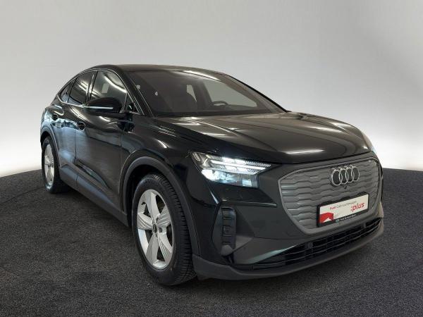 Audi Q4 e-tron Q4 Sportback 35 e-tron MATRIX RFK NAVI HUD