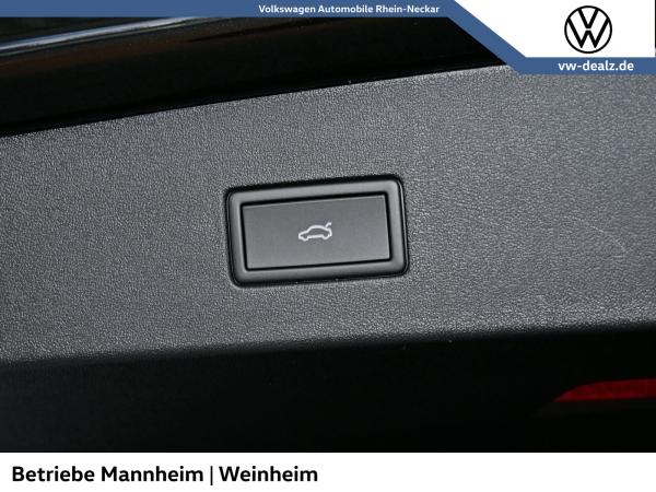 Volkswagen Tayron R-Line 2.0 TDI DSG NAVI AHK LED DAB ACC