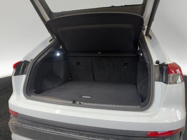 Audi Q4 e-tron S line 40 ACC KAMERA WÄRMEPUMPE
