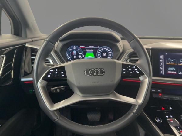 Audi Q4 e-tron 35 Kombiinstrument digital DAB Matrix LED