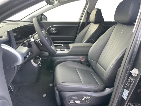 Hyundai IONIQ 9 UNIQ Allrad 7-Sitzer 110 kWh