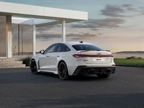 Audi RS5 Limousine 470 kW tiptronic *Siambeige Metallic