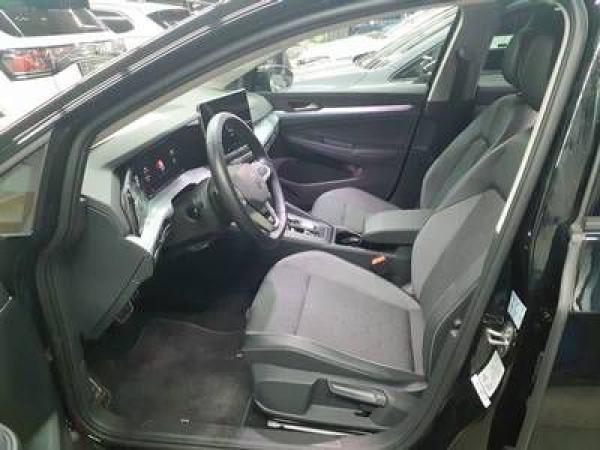 Volkswagen Golf VIII Lim. GOAL 1.5 eTSI 110kW DSG - SHZ AHK Rear View Navi LED Plus ACC LM PDC GJR MFL