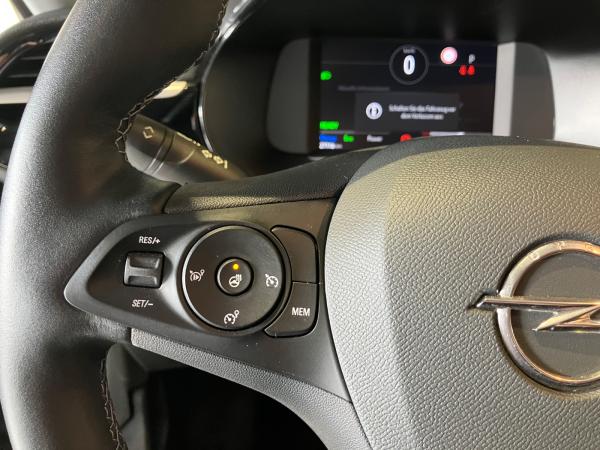 Opel Corsa-e Lenkradheizung,Parkpilot,Tempomat