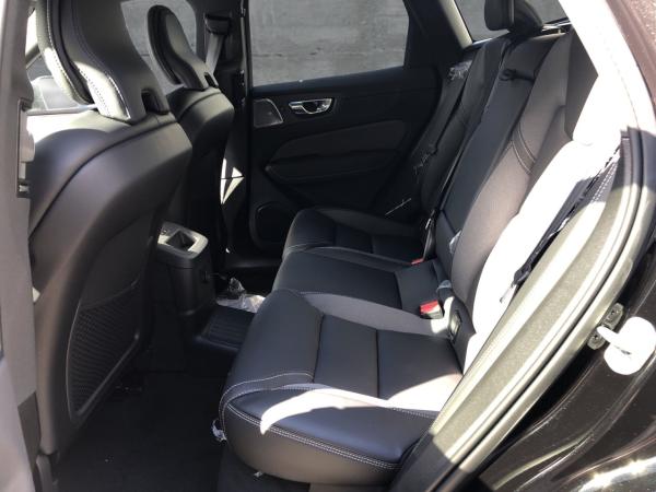 Volvo XC60 T6 AWD Plus Black Ed. Plug-In (EURO 6e)