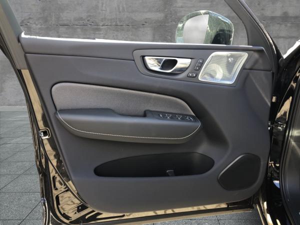 Volvo XC60 T6 AWD Plus Black Ed. Plug-In (EURO 6e)