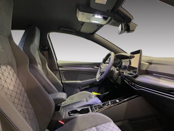 Volkswagen Golf R-Line 1.5l eTSI