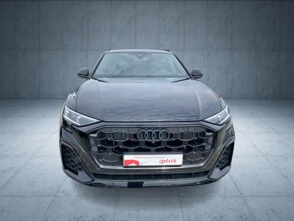 Audi Q8 SUV S line business TFSI e qu. tiptr. PANO 23