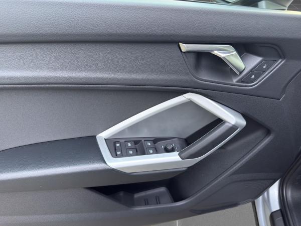 Audi Q3 35 TDI Matrix LED Navi Plus S tronic
