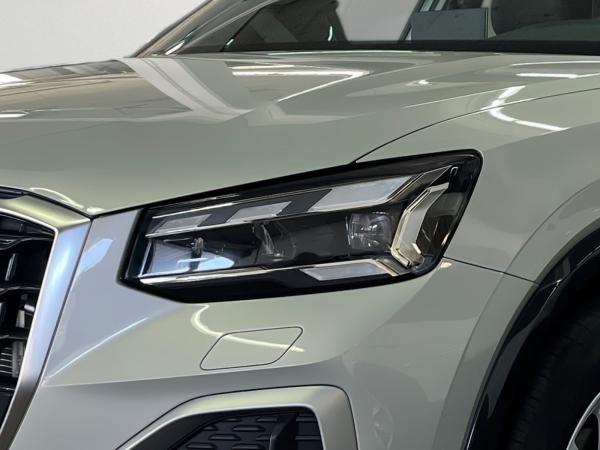 Audi Q2 advanced 35 TFSI Navi Matrix Parken Sportsitze