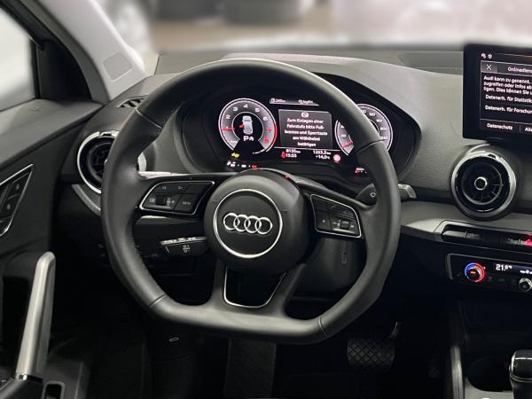 Audi Q2 advanced 35 TFSI Navi Matrix Parken Sportsitze