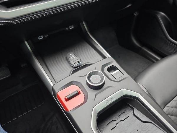 Jeep Compass COMPASS ELEKTRO FÖRDERFÄHIG FIRST EDITION MJ26 PREMIUM-PAKET PANORAMA ALLWETTE