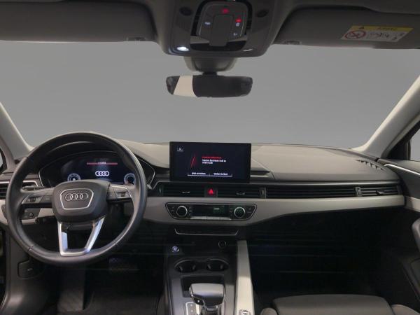 Audi A4 Limousine Advanced 40 TDI S tr. LED NAVI RFK ACC
