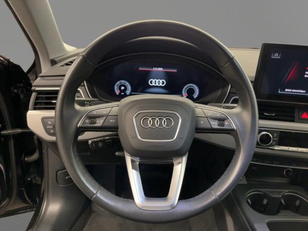Audi A4 Limousine Advanced 40 TDI S tr. LED NAVI RFK ACC