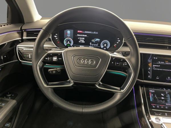 Audi A8 TFSI e 60 e qu.tiptr. MATRIX 360°K HUD PANO
