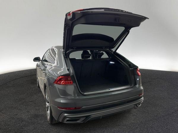 Audi Q8 55 TFSI qu.tiptr. AHK MATRIX 360°K HUD VIRTUAL