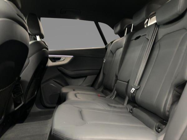 Audi Q8 55 TFSI qu.tiptr. AHK MATRIX 360°K HUD VIRTUAL