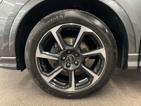 Audi Q3 S line 35 TDI S tr, 360°K LED NAVI VIRTUAL