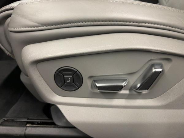 Audi Q8 50 TDI qu.tiptr. STDHZG MATRIX 360°K HUD