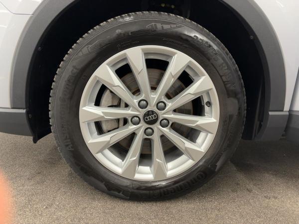 Audi Q3 TFSI e 45 e S tr. PDC LED NAVI VIRTUAL PANO