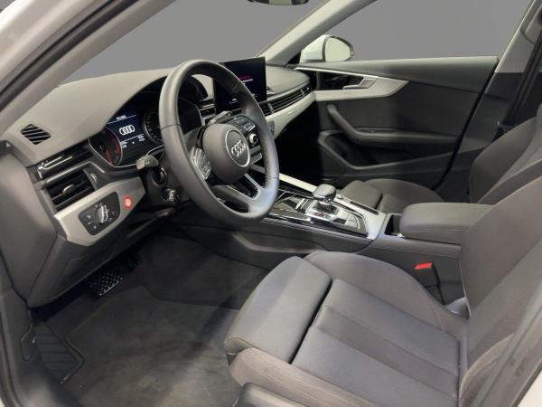 Audi A4 Avant Advanced 40 TFSI qu.S tr. LED RFK
