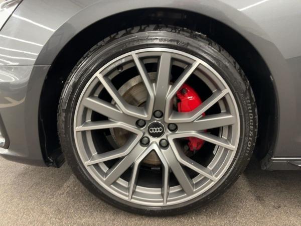 Audi A4 Avant S line 40 TDI qu.S tr. LED NAVI VIRTUAL