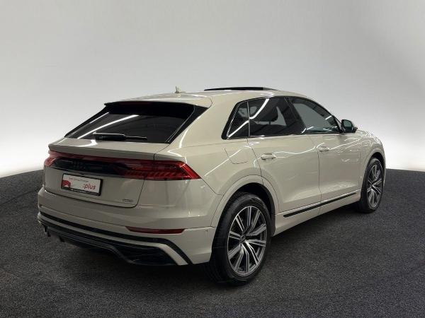 Audi Q8 45 TDI qu.tiptr. LED NAVI 360°K PANO VIRTUAL
