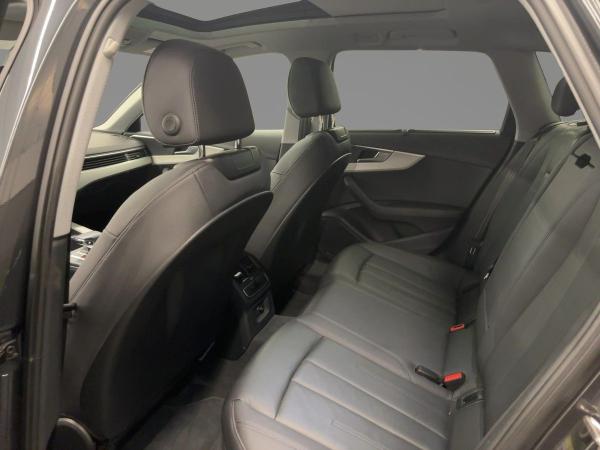 Audi A4 Avant 35 TDI S tr. MATRIX NAVI ACC HUD PANO