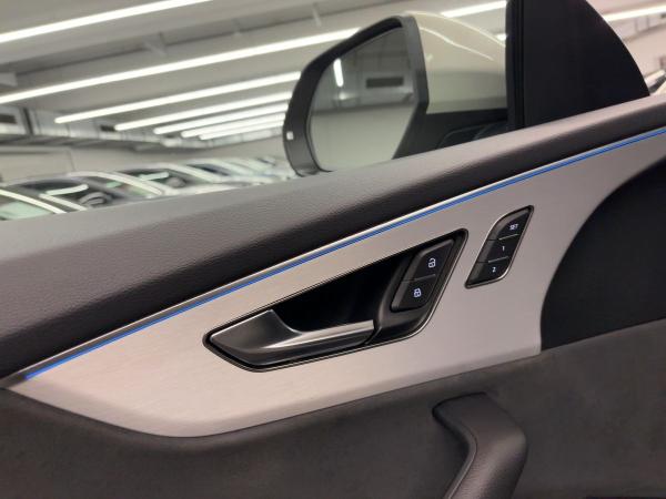 Audi Q8 45 TDI qu.tiptr. LED NAVI 360°K PANO VIRTUAL