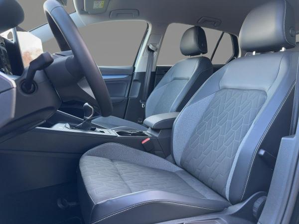 Volkswagen Golf VIII 1.5 TSI Goal AHK Navi LED ACC CarPlay