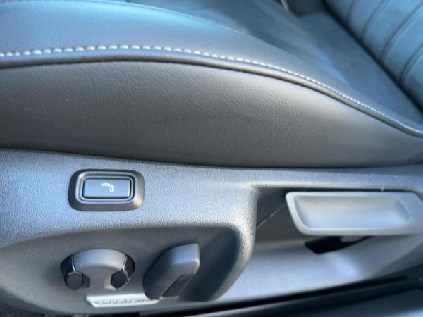 Volkswagen Passat Variant 1.5 TSI eHybrid Navi AHK ACC