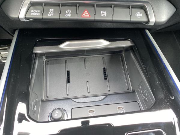 Audi Q3 Sportback TFSI qu. S tr. S line PANO 20 AHK