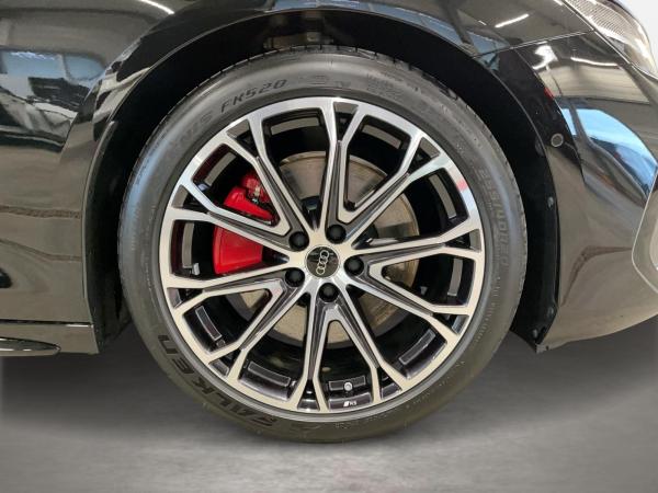 Audi A6 Avant e-hybrid quattro S tronic 360