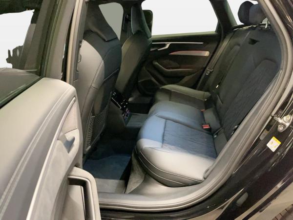 Audi A6 Avant e-hybrid quattro S tronic 360