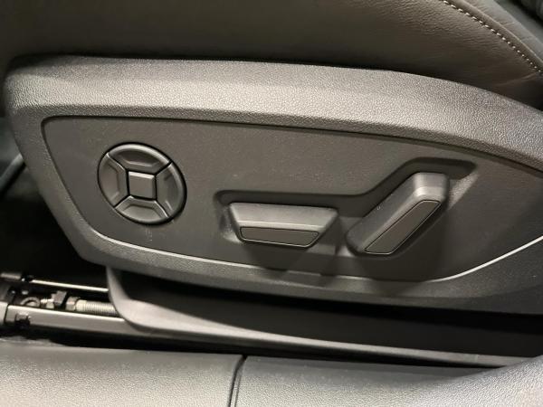 Audi A6 Avant e-hybrid quattro S tronic 360