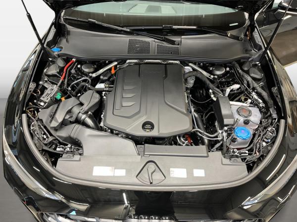 Audi A6 Avant e-hybrid quattro S tronic 360