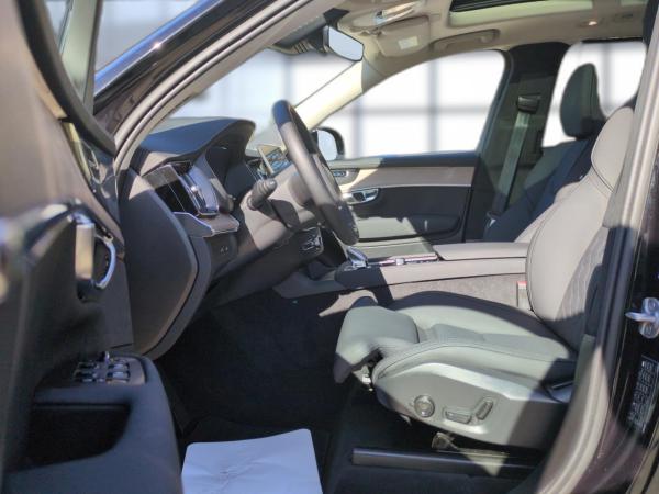 Volvo XC90 T8 Recharge Ultra Dark Plug-In Hybrid AWD LED