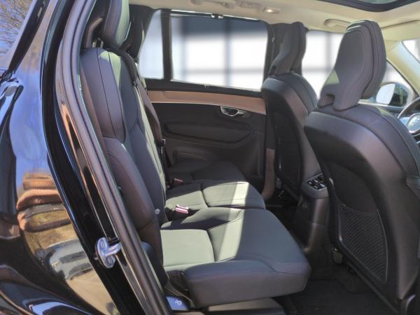 Volvo XC90 T8 Recharge Ultra Dark Plug-In Hybrid AWD LED