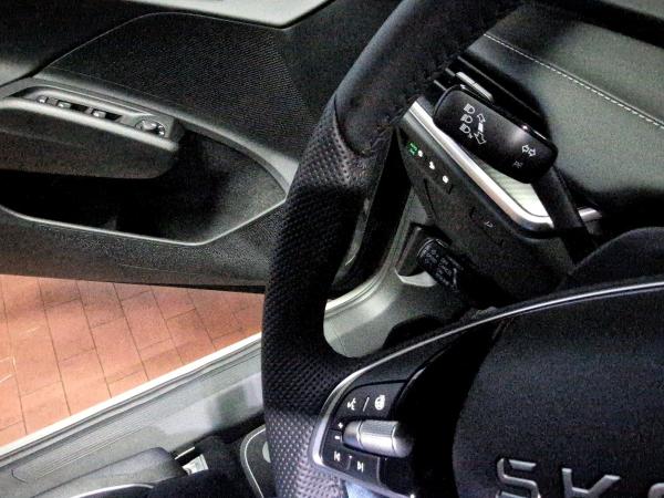 Skoda Elroq 85 Sportline Matrix AHK Navi 4xSitzhzg Kli