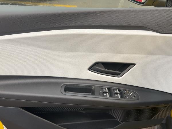 Renault R5 R 5 E-TECH Evolution 120 Urban Range KAMERA