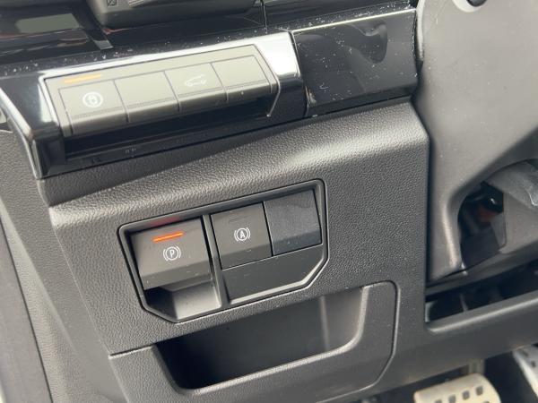 Renault Rafale E-TECH HYPRID 200 ESPRIT ALPINE UPE:56.00