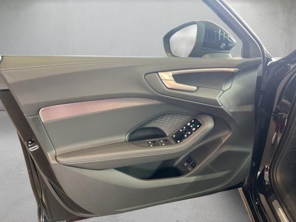 Audi A5 Avant e-hybrid quattro S tronic